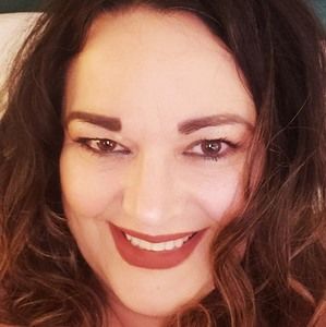 Meet your Posher, Anmarie